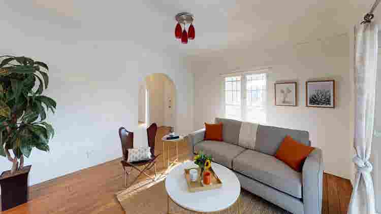 1 BR in Los Angeles