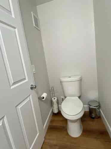 Private Room near The Domain