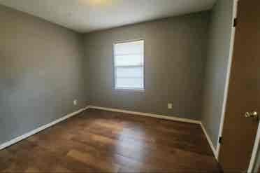 3 rooms for rent
