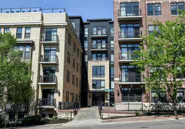 UW-Madison Waterfront Apartment