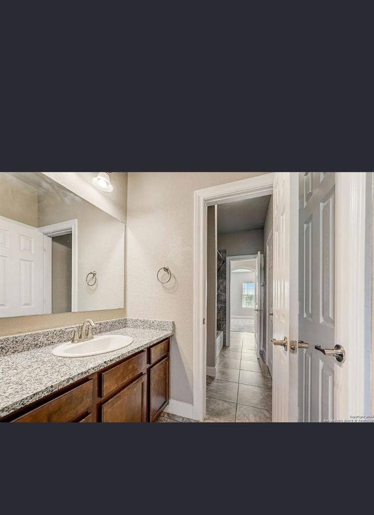 Jack and jill room in shared house