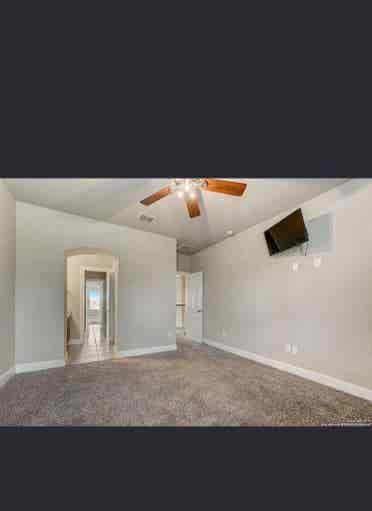 Jack and jill room in shared house