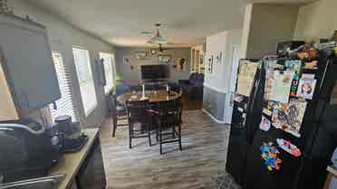 Lake front home w/room 4 Rent