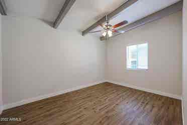 Cozy 2 Bedroom Townhousee