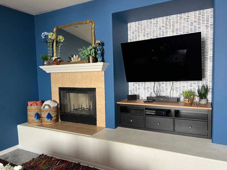Room for rent (2 total) furnished!