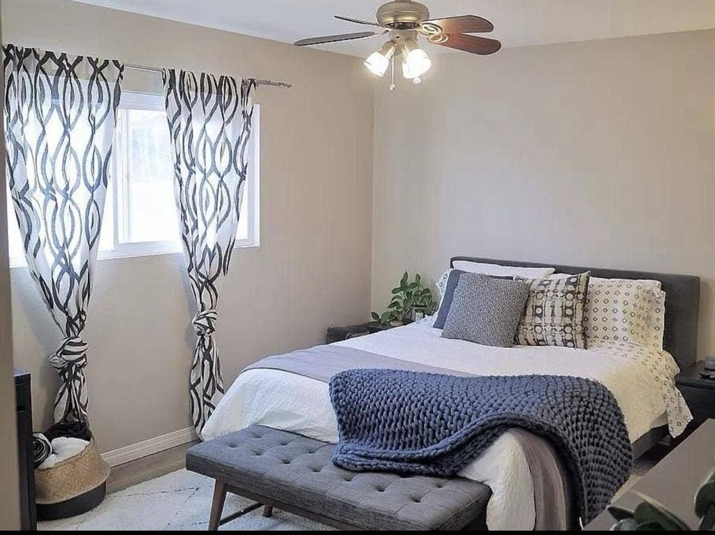 Room in University City