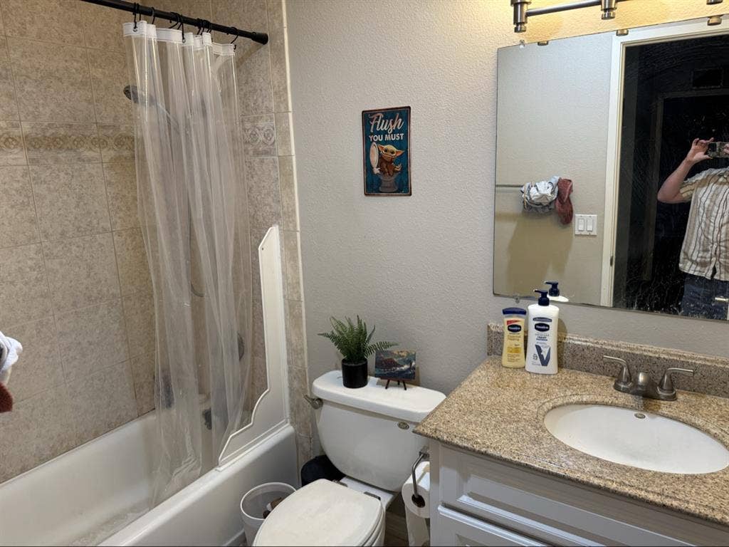 Room in University City