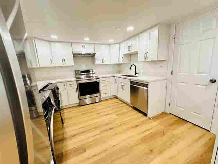 Recent renovated . Daylight unit