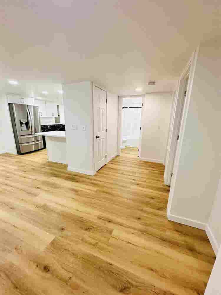 Recent renovated . Daylight unit