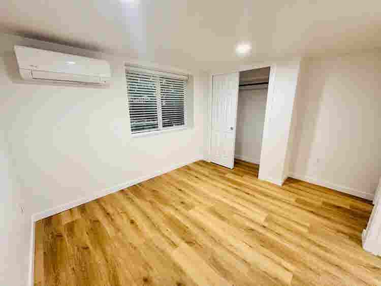 Recent renovated . Daylight unit