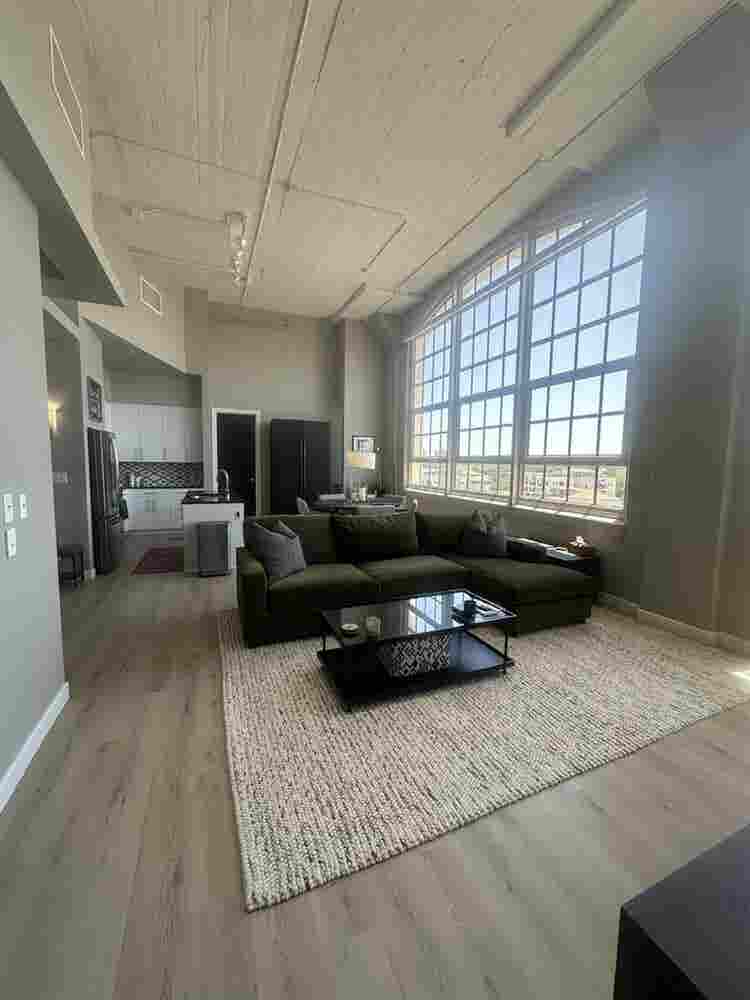 Primary fully furnished bedroom