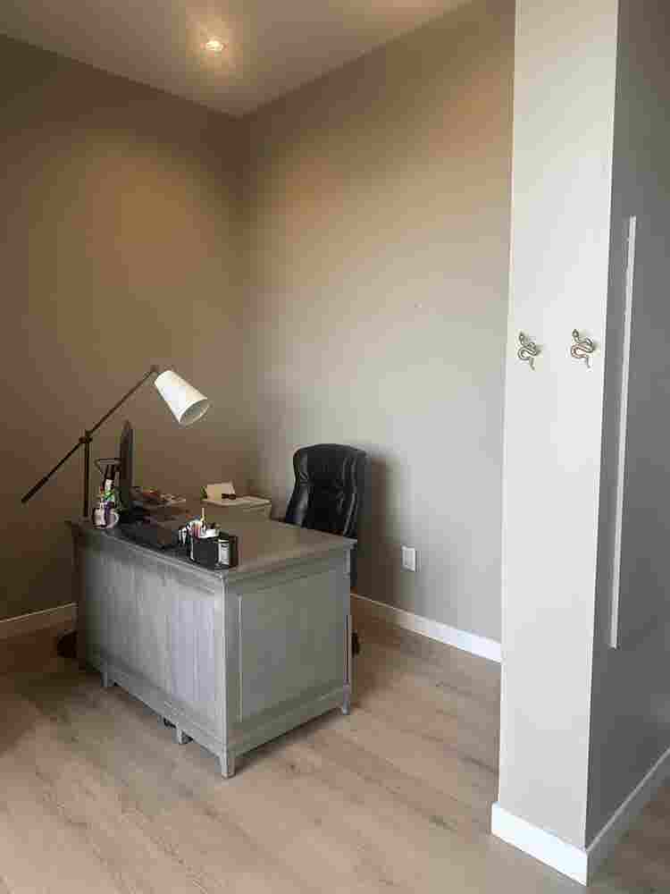 Primary fully furnished bedroom