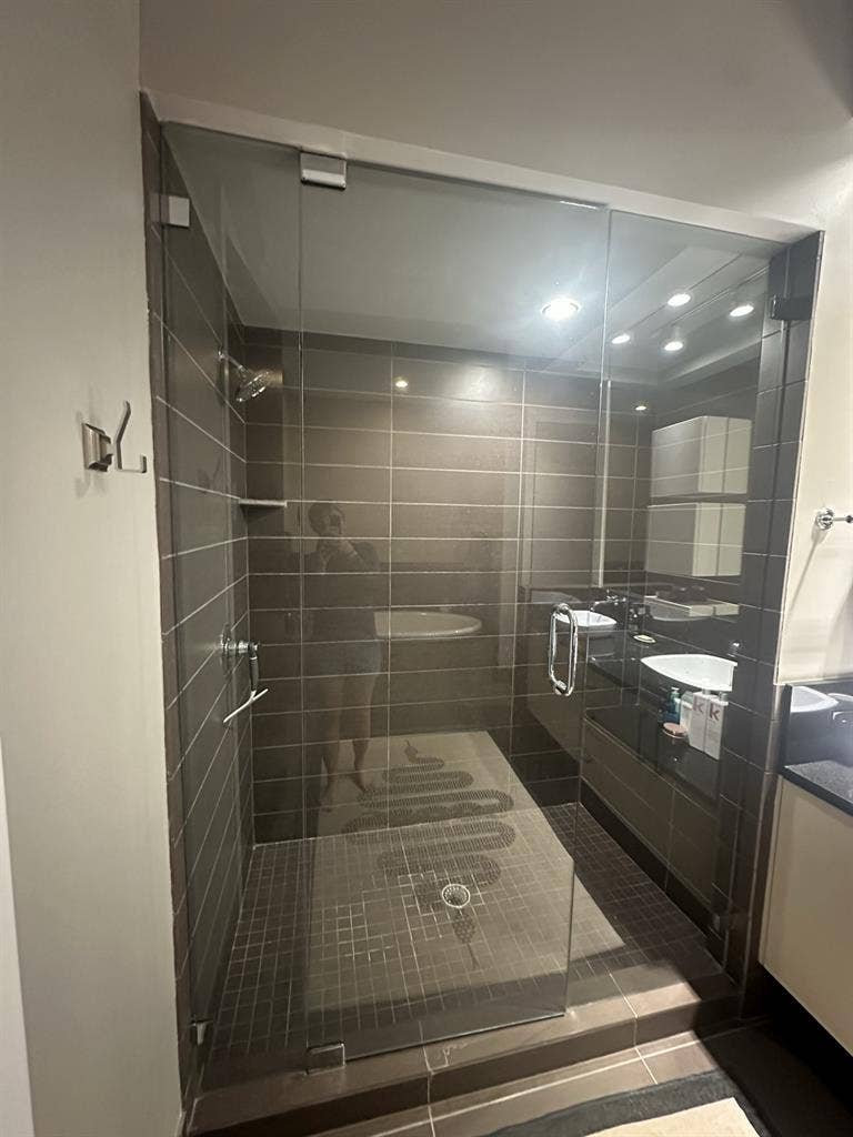 Primary fully furnished bedroom