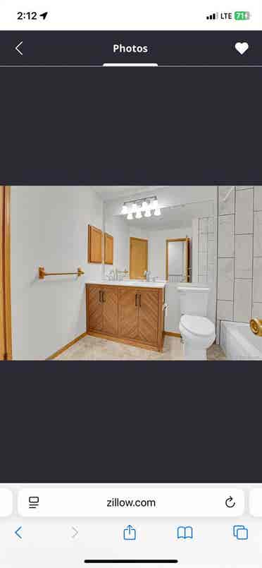 SpareRoom in large townhome
