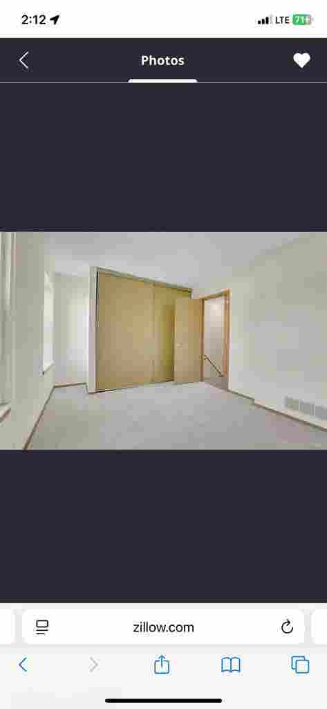 SpareRoom in large townhome