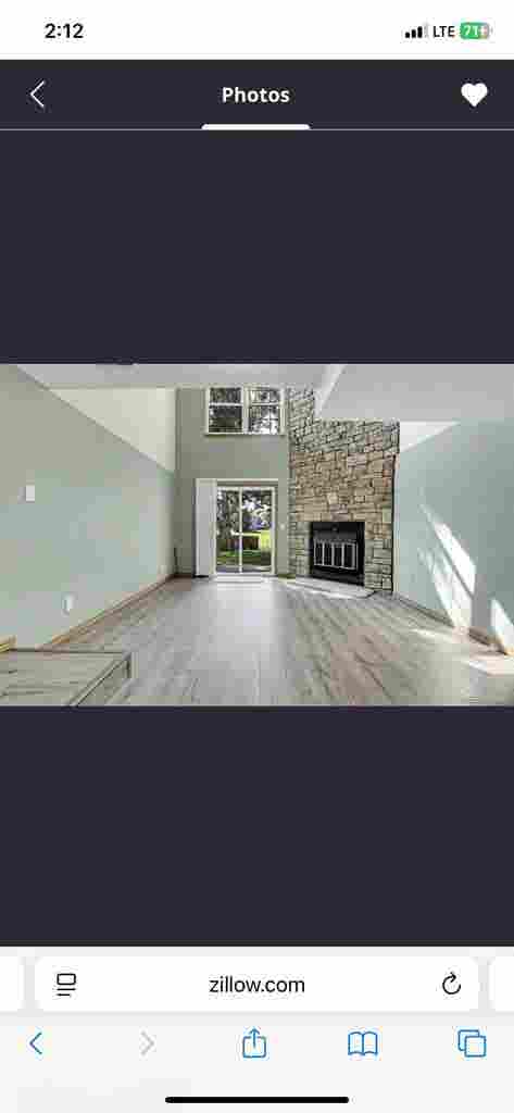 SpareRoom in large townhome