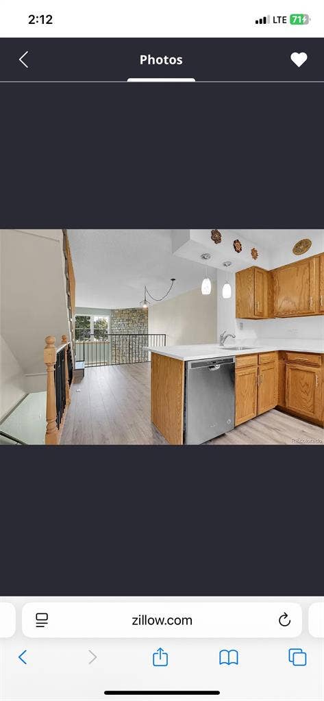 SpareRoom in large townhome