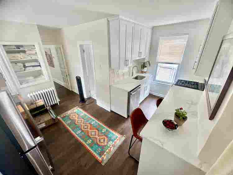 Large bedroom in Downtown Montclair
