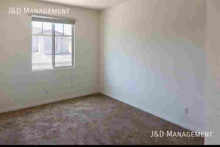 Half off first month rent !