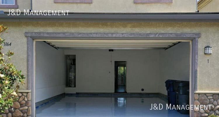 Half off first month rent !
