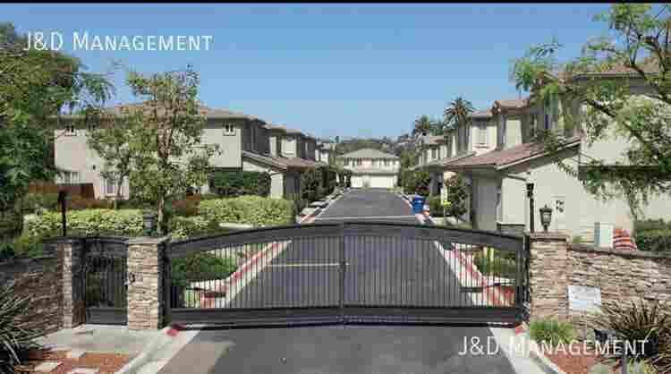Half off first month rent !