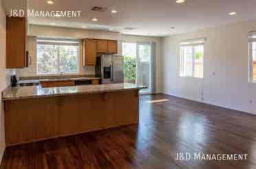 Half off first month rent !