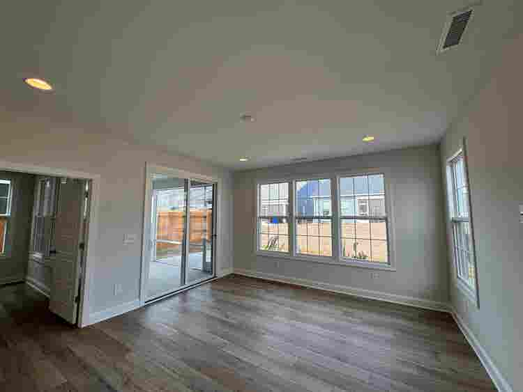 4 BR in Durham