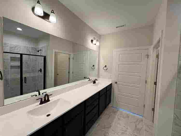 4 BR in Durham