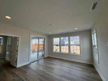 4 BR in Durham