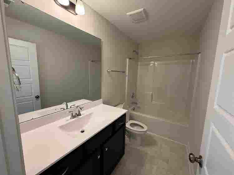 4 BR in Durham