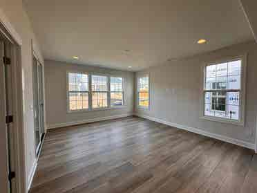4 BR in Durham