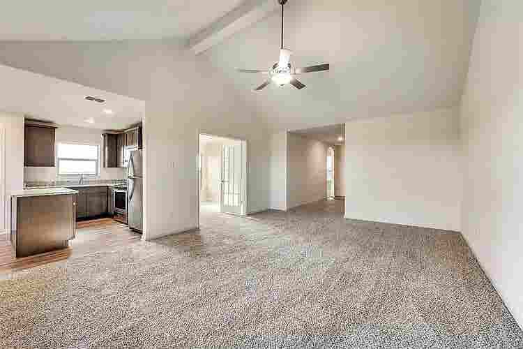 4 BR in Krum