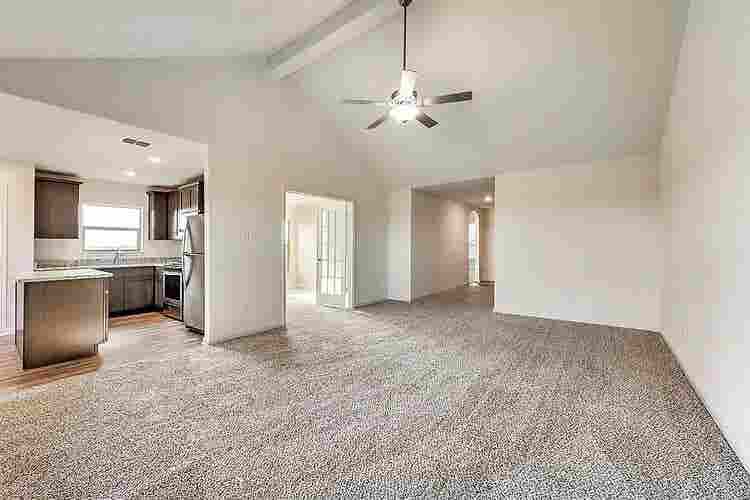 4 BR in Krum