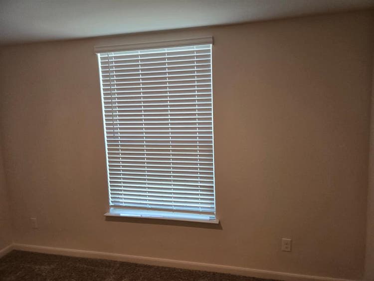 4 BR in Krum