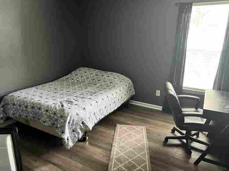 FURNISHED ROOM..AVAILABLE NOW