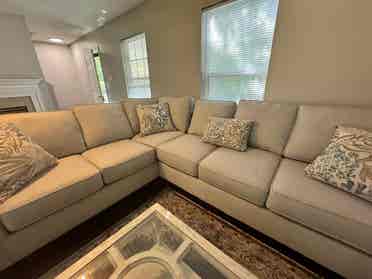 5 BR in Durham