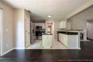 5 BR in Durham