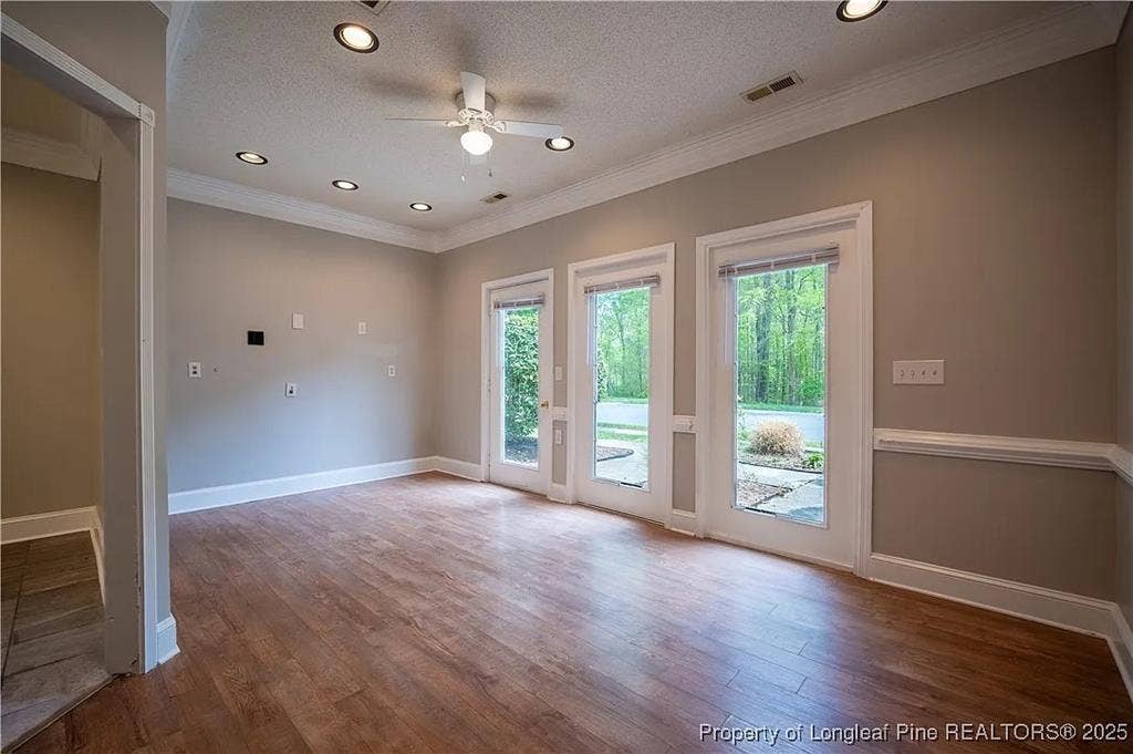 5 BR in Durham