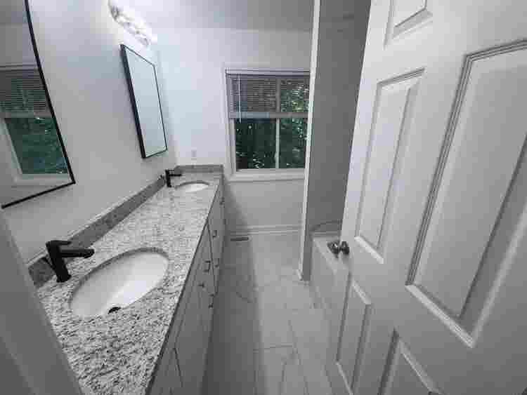 5 BR in Durham