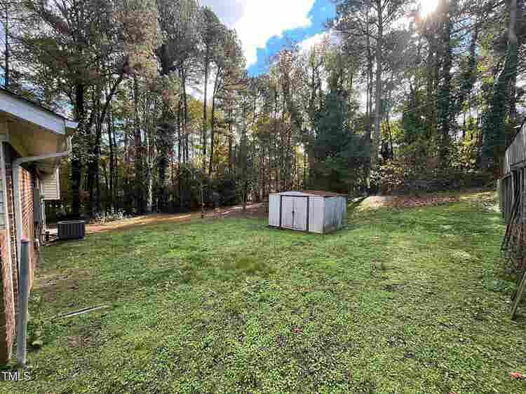 5 BR in Durham