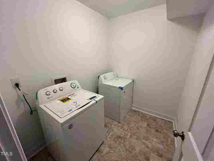 5 BR in Durham