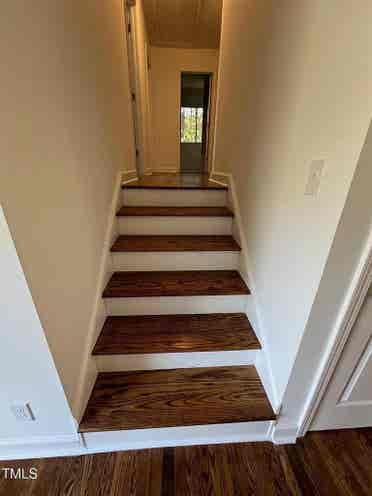 5 BR in Durham