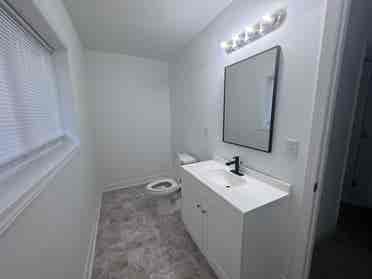 5 BR in Durham