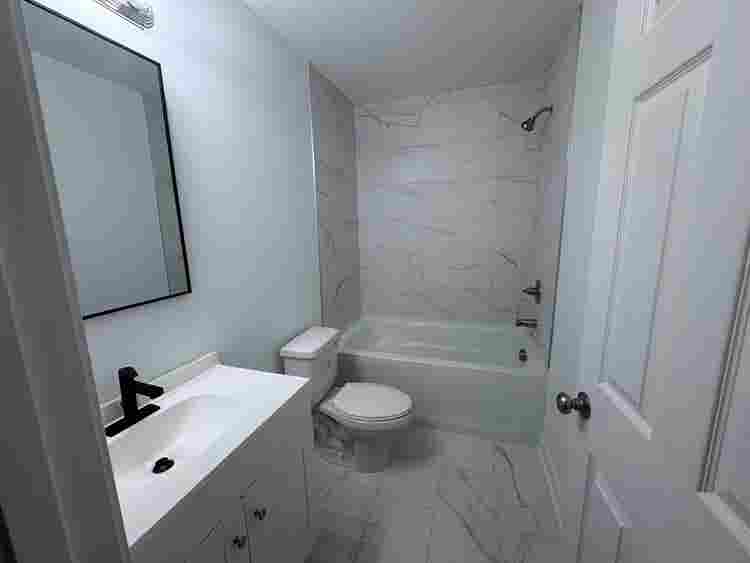 5 BR in Durham