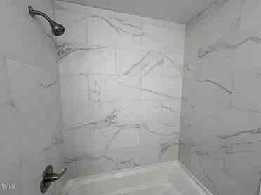 5 BR in Durham