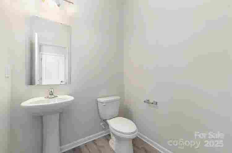 4 BR in Monroe
