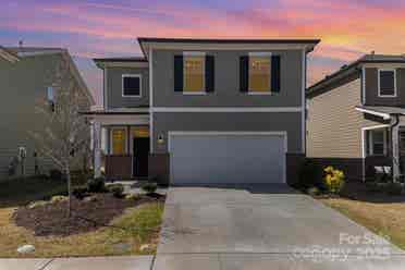 4 BR in Monroe