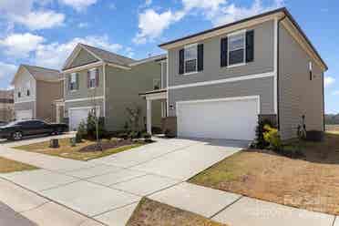 4 BR in Monroe