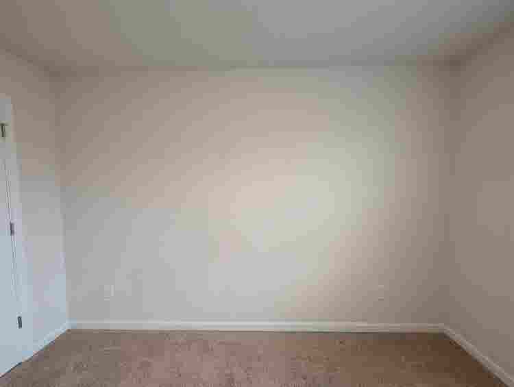 4 BR in Monroe