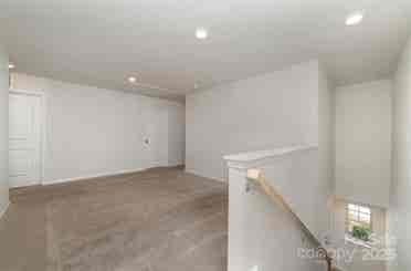 4 BR in Monroe